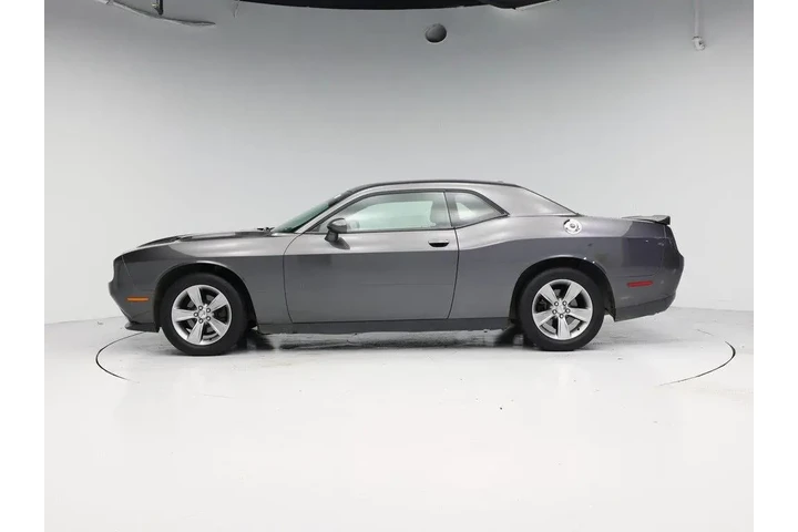 $23998 : Dodge Challenger 2019 SXT 2d image 3