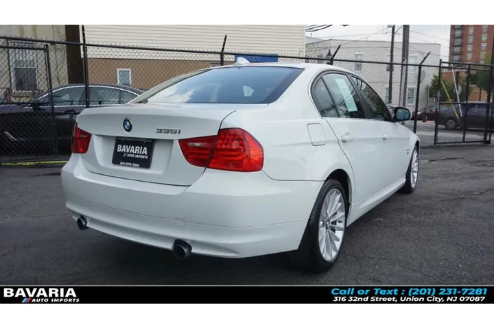 $12995 : 2011 3 Series 4dr Sdn 335i xD image 7