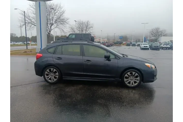 $7500 : Subaru Impreza 2013 AWD 2.0i image 4