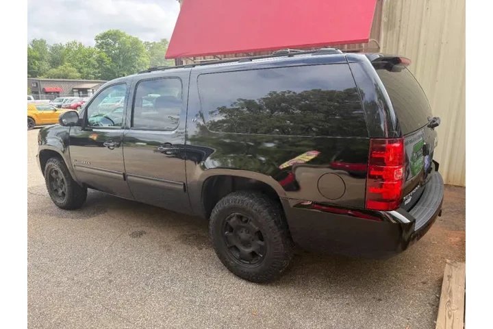 $9999 : 2011 Suburban LT image 7