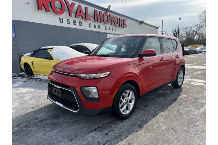 $10200 : 2020 Soul S image 1