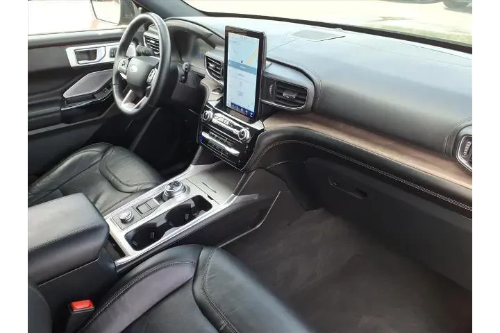 $39493 : Ford Explorer Hybrid 2023 AW image 10