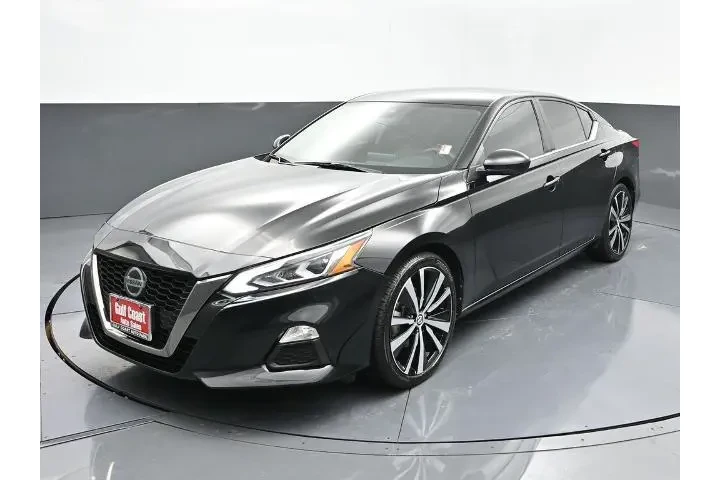$21194 : Nissan Altima 2022 2.5 SR 4d image 1