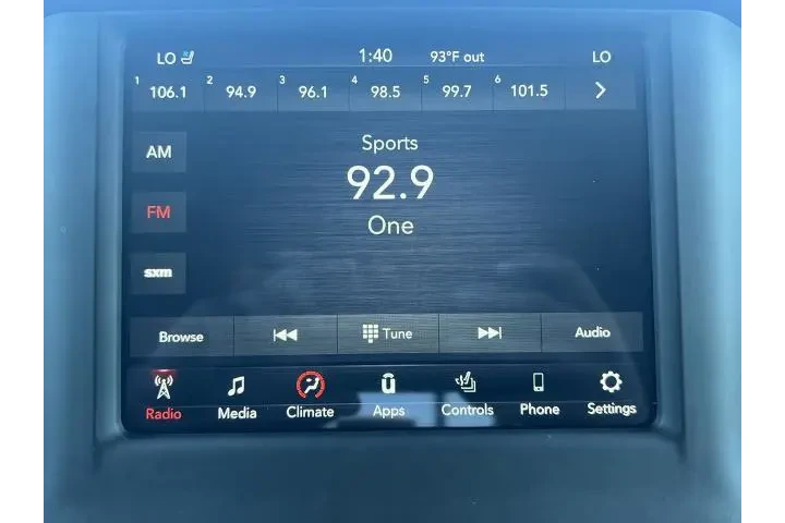 $33994 : Ram 1500 2021 4x2 Laramie 4d image 7