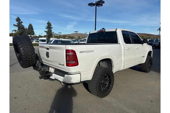 $32999 : Ram 1500 2020 4x4 Laramie 4d image 5