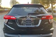 $25135 : PRE-OWNED 2021 HONDA HR-V EX-L thumbnail