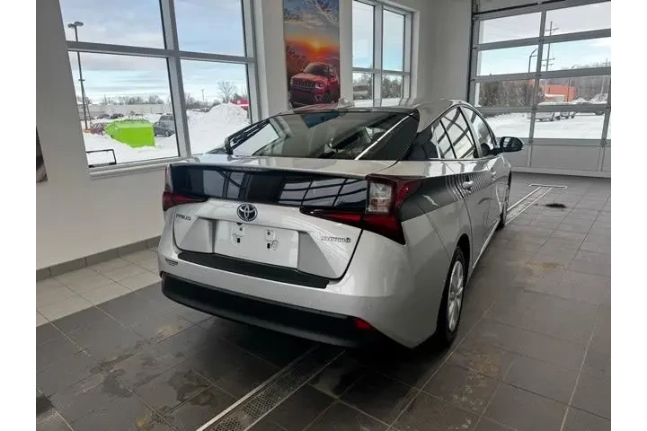 $23992 : Toyota Prius 2022 Limited 4d image 5