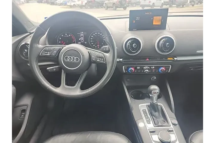 $16998 : Audi A3 2019 Titanium 40 TFS image 10