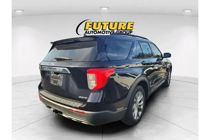 $31997 : Ford Explorer 2021 AWD XLT 4 image 3