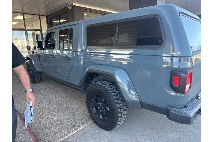 $35536 : Jeep Gladiator 2024 4x4 Spor image 3