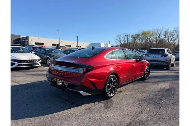 $21500 : Hyundai SONATA 2024 AWD SEL image 3
