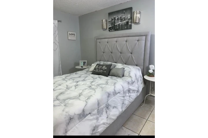 $2100 : GANGA EN HIALEAH image 5