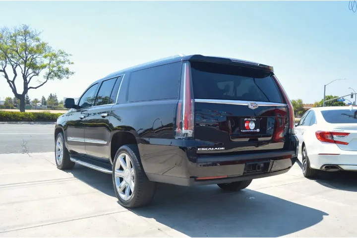 $29995 : 2019 Escalade ESV 4WD 4dr Pre image 3