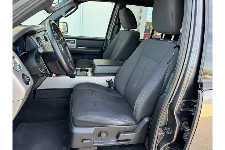 $11900 : Ford Expedition EL 2017 4x4 image 4