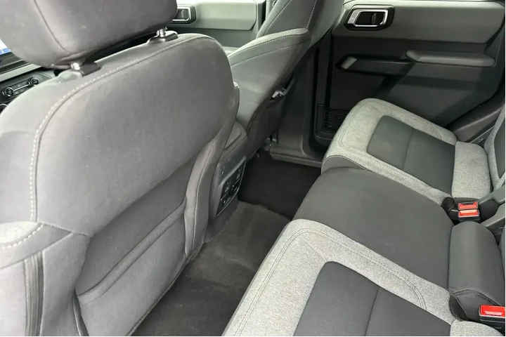 $30500 : Ford Bronco 2022 4x4 Big Ben image 4