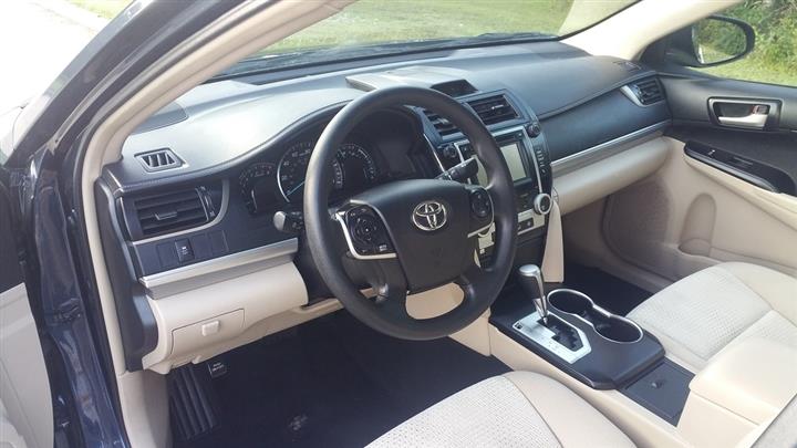 $8000 : 2014 Toyota Camry LE Sedan image 3