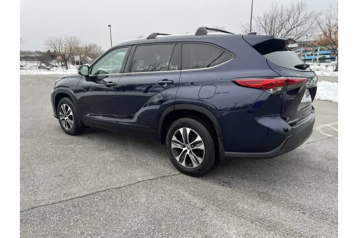 $26500 : 2021 Highlander XLE image 8