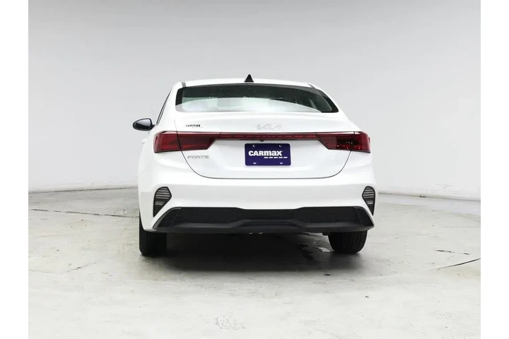 $19998 : Kia Forte 2024 LXS 4dr Sedan image 6