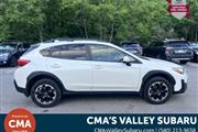 $25662 : PRE-OWNED 2022 SUBARU CROSSTR thumbnail