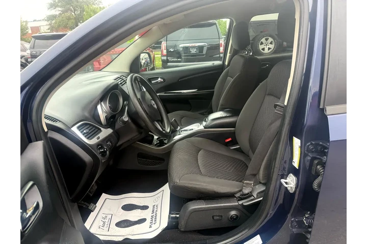 $6980 : 2017 Journey SXT AWD image 9