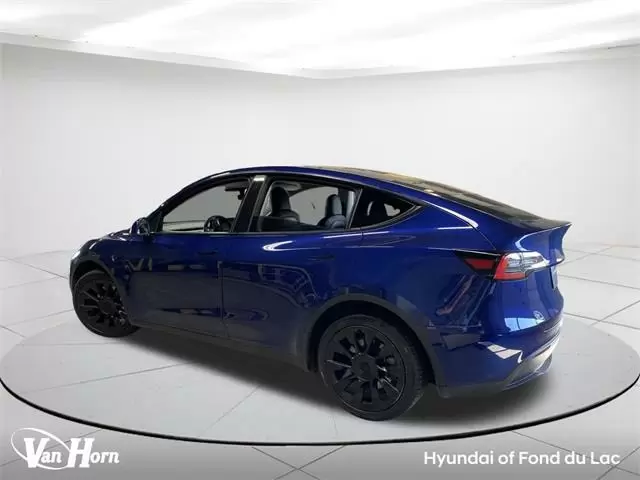 $27713 : Pre-Owned 2020 Model Y Long R image 1