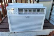 $230 : GE 12,000 BTU Smart Electronic thumbnail