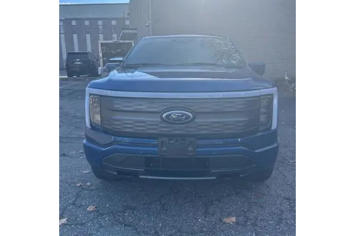 $38900 : Ford F-150 Lightning 2022 AW image 8