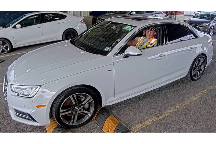 $14995 : 2018 A4 2.0T quattro Premium image 3