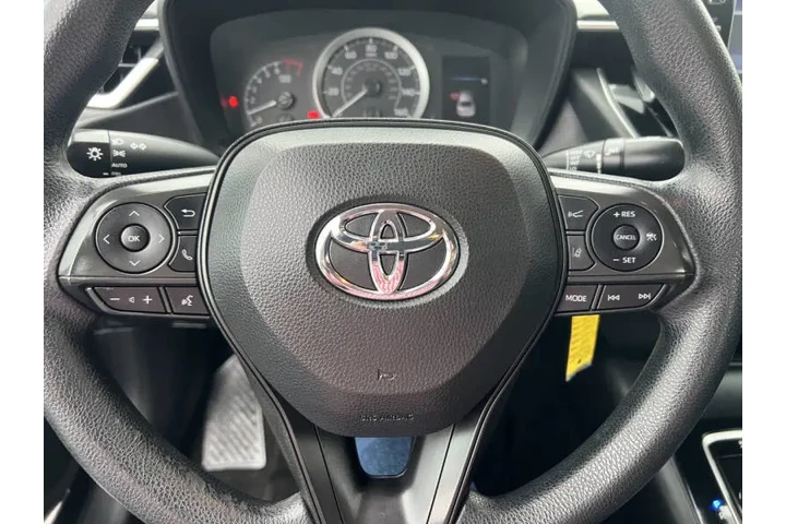 $14900 : 2021 Corolla LE image 10