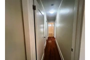$950 : Rent 1bd 1ba Apt in Glendale thumbnail