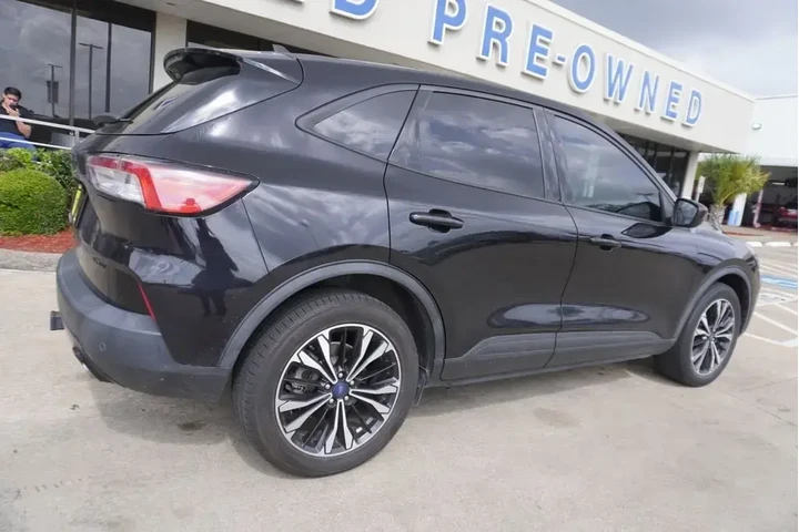 $24888 : Ford Escape 2022 AWD SEL 4dr image 6