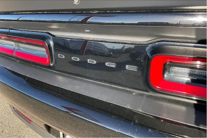 $37350 : Dodge Challenger 2023 R/T 2d image 9