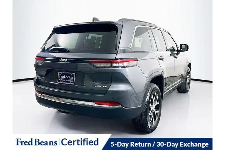 $39892 : Jeep Grand Cherokee 2024 4x4 image 8