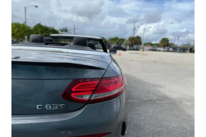 $29991 : 2017 Mercedes-Benz C-Class AM image 9