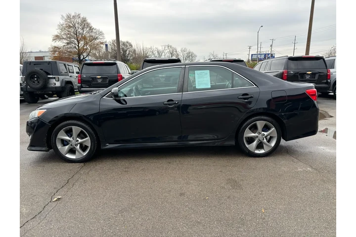 $7980 : 2014 Camry SE Auto (Natl) image 5