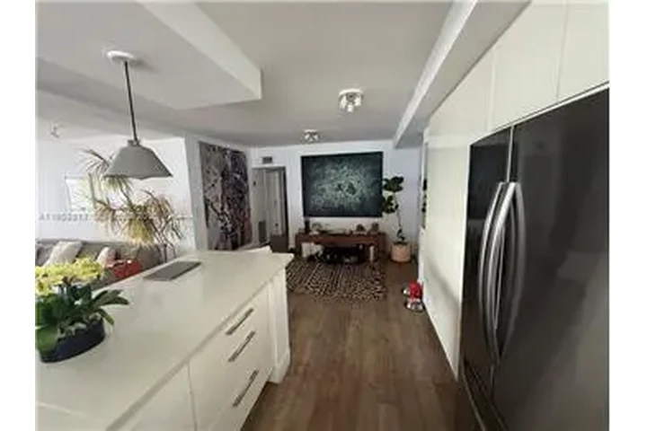 $4850 : Rental property with 2 bedro image 4