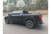 $30990 : GMC Sierra 1500 2021 4x4 AT4 thumbnail