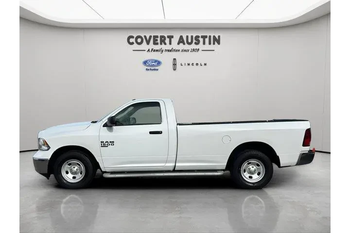 $24617 : Ram 1500 Classic 2023 4x2 Tr image 2