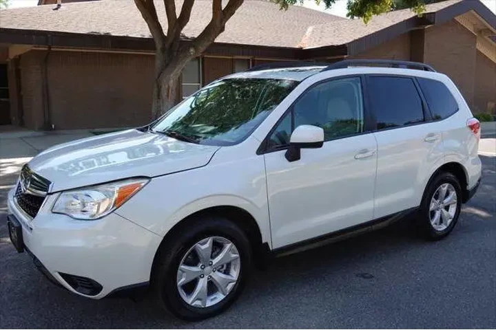 $9988 : 2014 Forester 2.5i Premium image 4