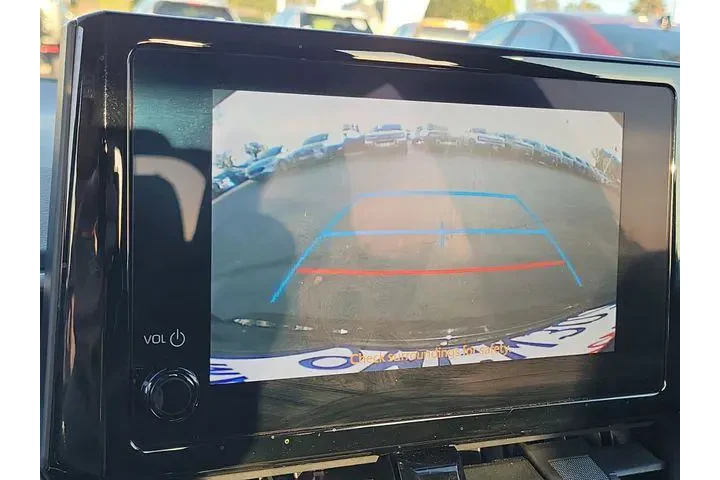 $23900 : Toyota Corolla 2024 LE 4dr S image 9