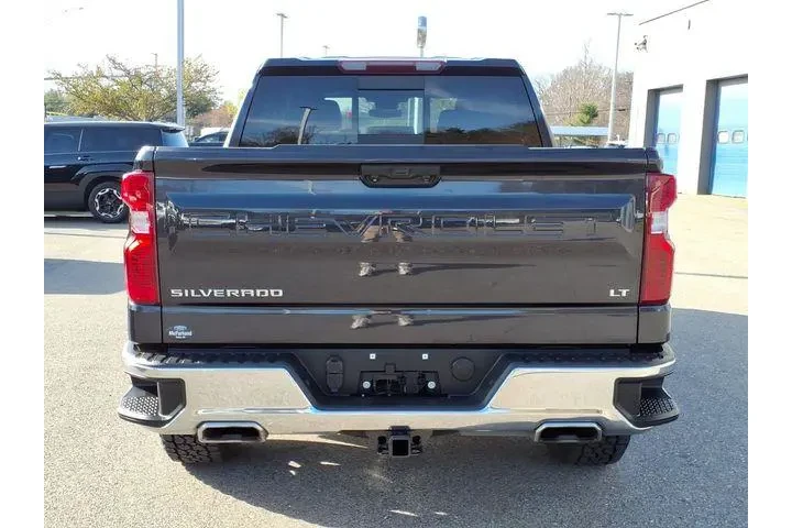 $39112 : Chevrolet Silverado 1500 202 image 4