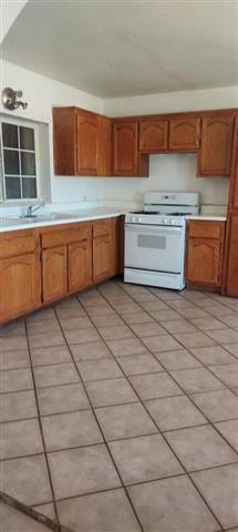 $1800 : Casita ranchera Apple Valley image 5