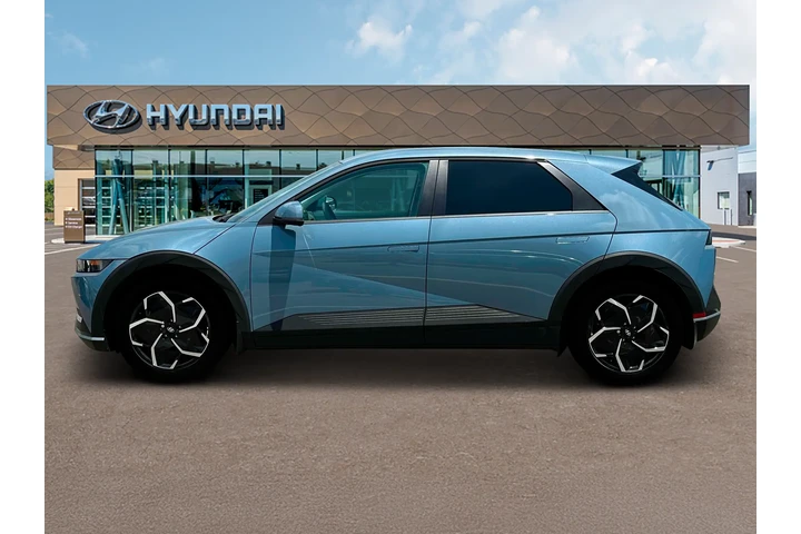$28590 : Hyundai IONIQ 5 2024 AWD SEL image 3