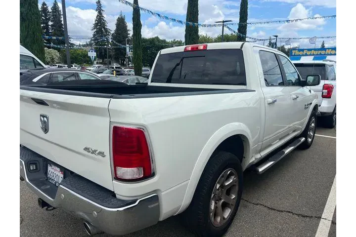 $24988 : Ram 1500 2018 4x4 Laramie 4d image 9