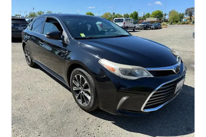 $18000 : Toyota Avalon 2018 XLE 4dr S image 7