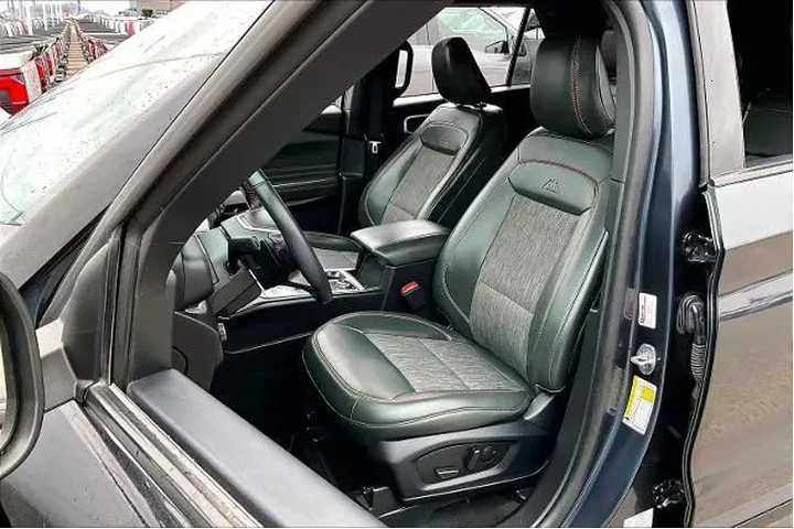 $37004 : Ford Explorer 2023 AWD Timbe image 8