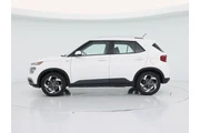 $17998 : Hyundai VENUE 2023 SEL 4dr C thumbnail