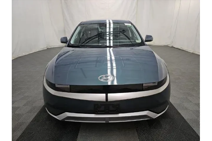 $20997 : Hyundai IONIQ 5 2022 AWD SEL image 2