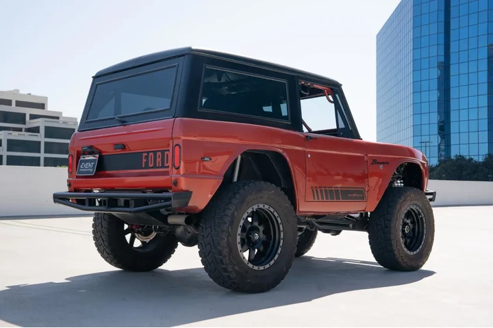 $110000 : 1971 Bronco 4WD image 8