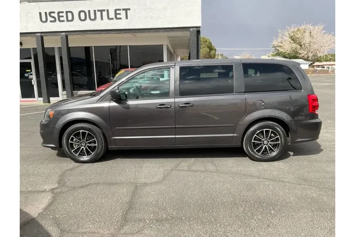 2015 Grand Caravan SE image 7